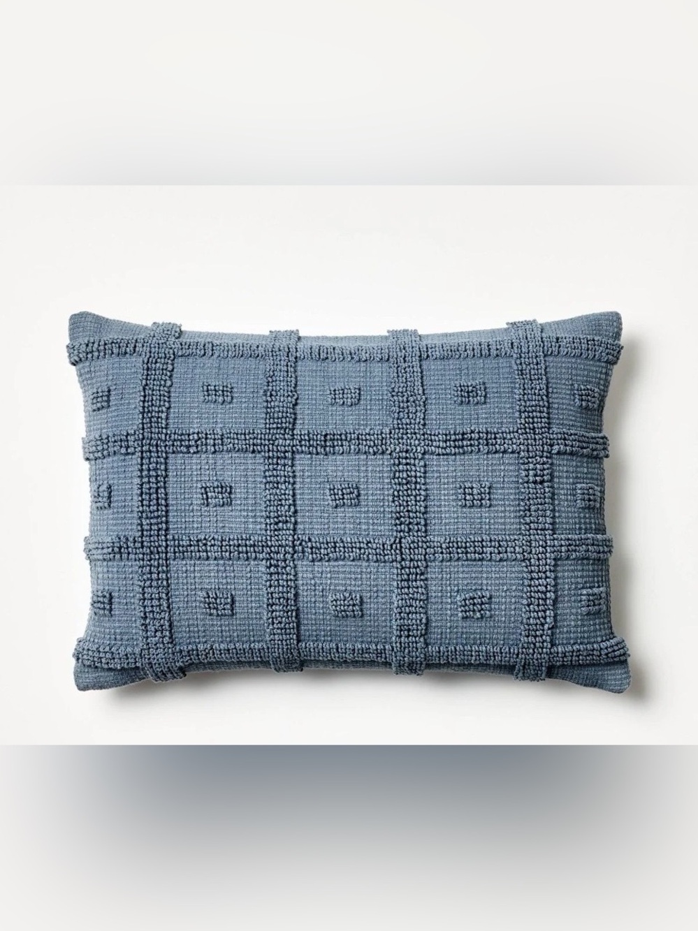 STUDIO MCGEE NWT Tufted Geo Lumbar Throw Pillow -blue